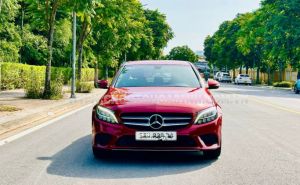 Xe Mercedes Benz C200 2019