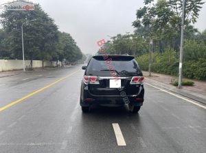 Xe Toyota Fortuner 2.7V 4X2 AT 2016