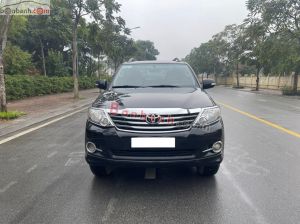 Xe Toyota Fortuner 2.7V 4X2 AT 2016