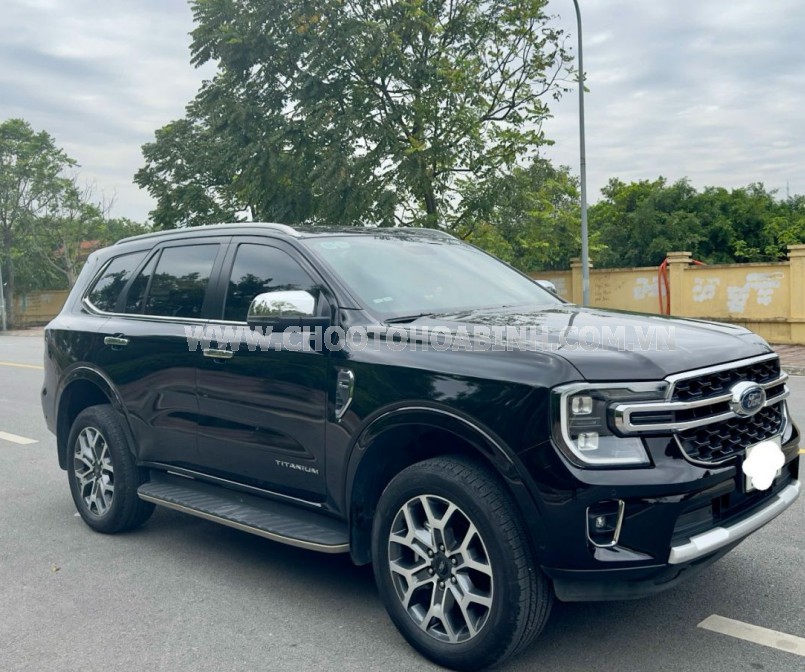 Ford Everest Titanium Plus 2.0L 4x4 AT 2022