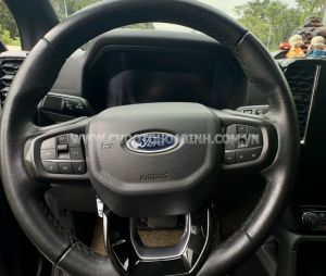 Xe Ford Everest Titanium Plus 2.0L 4x4 AT 2022