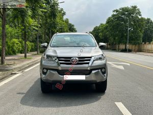 Xe Toyota Fortuner 2.7V 4x2 AT 2016