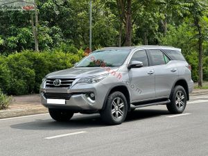 Xe Toyota Fortuner 2.7V 4x2 AT 2016