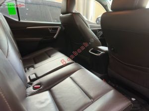 Xe Toyota Fortuner 2.7V 4x2 AT 2016