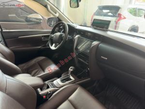 Xe Toyota Fortuner 2.7V 4x2 AT 2016