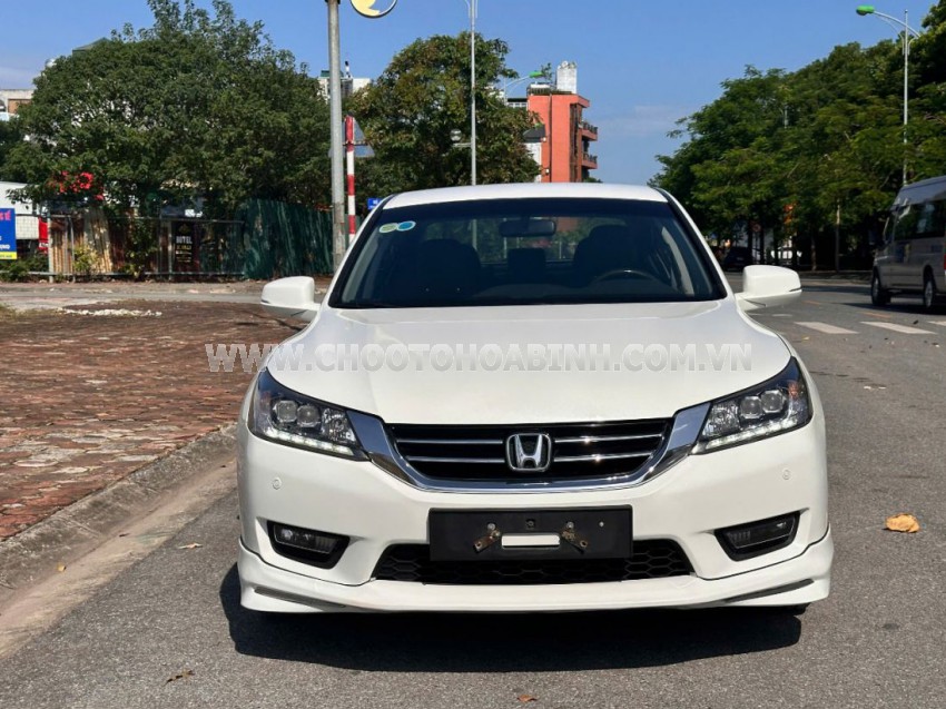 Honda Accord 2.4 AT