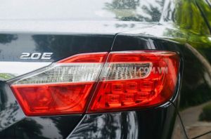 Xe Toyota Camry 2.0E 2014