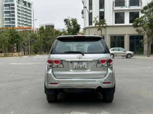 Xe Toyota Fortuner 2.7V 4x4 AT 2014