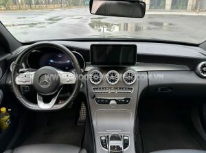 Xe Mercedes Benz C300 AMG 2019