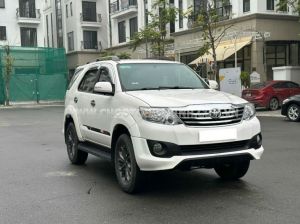 Xe Toyota Fortuner TRD Sportivo 4x2 AT 2014