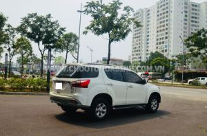 Xe Isuzu MU-X 1.9 4X2 MT 2019