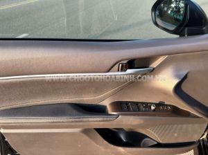 Xe Toyota Camry 2.0Q 2022
