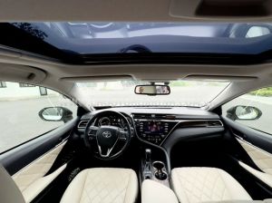 Xe Toyota Camry 2.5Q 2021
