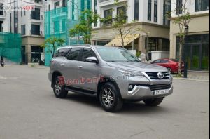 Xe Toyota Fortuner 2.7V 4x2 AT 2016
