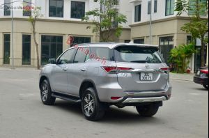 Xe Toyota Fortuner 2.7V 4x2 AT 2016