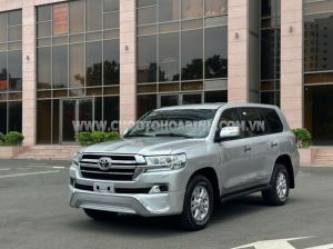 Xe Toyota Land Cruiser VX 4.6 V8 2015