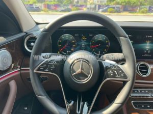 Xe Mercedes Benz E200 Exclusive 2023