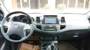 Xe Toyota Fortuner 2.7V 4x4 AT 2016