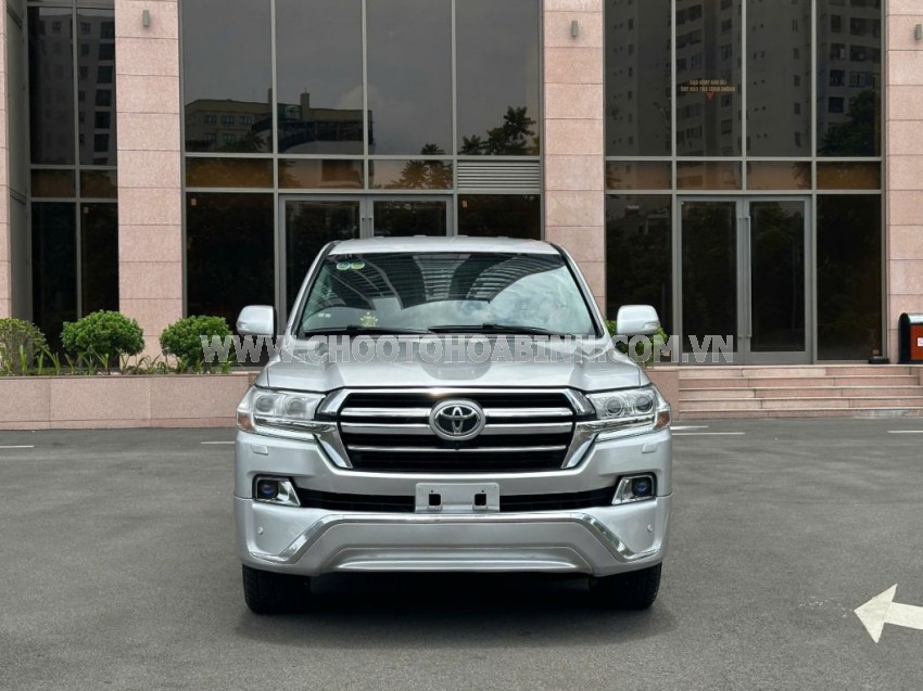 Toyota Land Cruiser VX 4.6 V8 2015