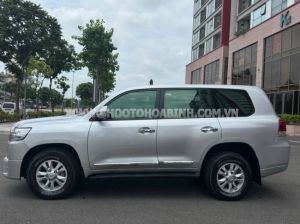 Xe Toyota Land Cruiser VX 4.6 V8 2015