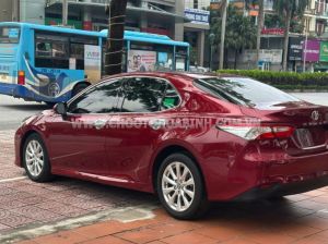 Xe Toyota Camry 2.0G 2020
