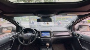 Xe Ford Everest Titanium 2.0L 4x4 AT 2018