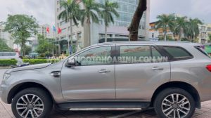 Xe Ford Everest Titanium 2.0L 4x4 AT 2018
