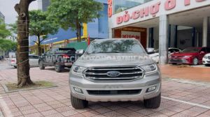 Xe Ford Everest Titanium 2.0L 4x4 AT 2018