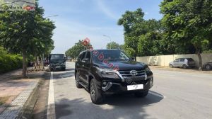 Xe Toyota Fortuner 2.7V 4x4 AT 2017