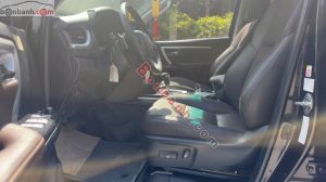 Xe Toyota Fortuner 2.7V 4x4 AT 2017