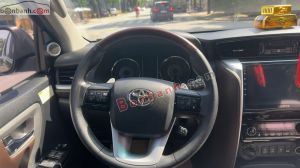 Xe Toyota Fortuner 2.7V 4x4 AT 2017