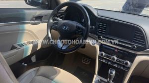 Xe Hyundai Elantra 2.0 AT 2019