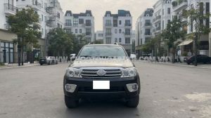 Xe Toyota Fortuner 2.7V 4x4 AT 2012