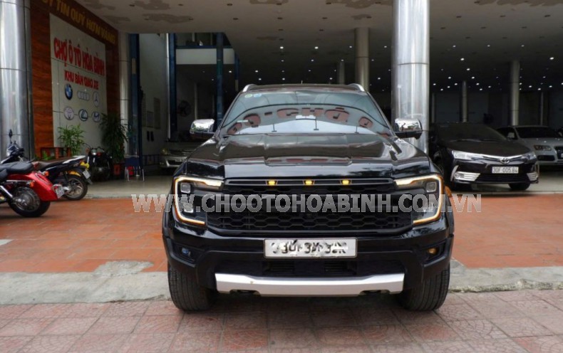 Ford Everest Titanium 2.0L 4x2 AT
