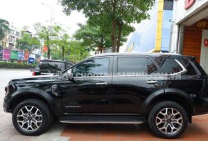 Xe Ford Everest Titanium 2.0L 4x2 AT 2023