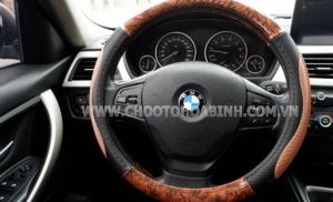 Xe BMW 320i 2014