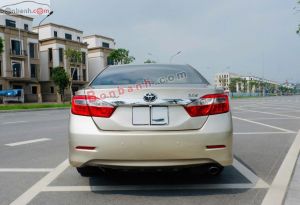 Xe Toyota Camry 2.0E 2014