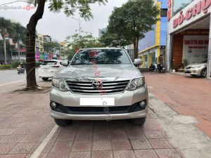 Xe Toyota Fortuner 2.7V 4x4 AT 2014