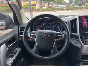 Xe Toyota Land Cruiser VX 4.6 V8 2014