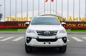 Xe Toyota Fortuner 2.4G 4x2 MT 2018