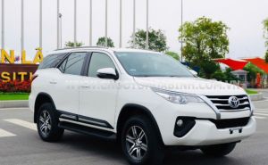 Xe Toyota Fortuner 2.4G 4x2 MT 2018