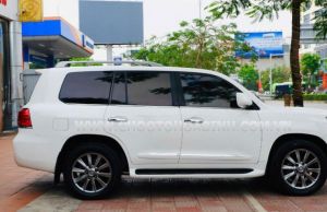Xe Lexus LX 570 2009