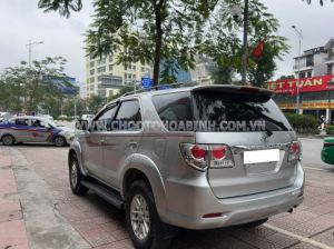 Xe Toyota Fortuner 2.7V 4x4 AT 2014