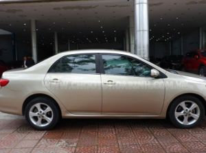 Xe Toyota Corolla altis 2.0V 2011