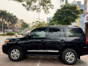 Xe Toyota Land Cruiser VX 4.6 V8 2014