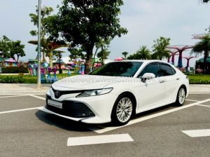 Xe Toyota Camry 2.5Q 2020