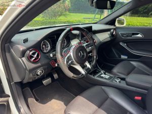 Xe Mercedes Benz GLA 45 AMG 4Matic 2015