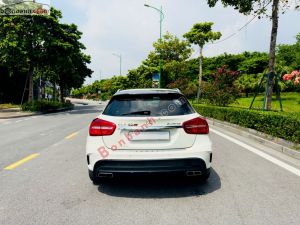 Xe Mercedes Benz GLA 45 AMG 4Matic 2015