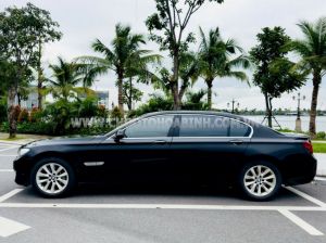Xe BMW 730Li 2014