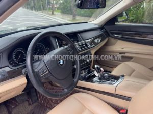 Xe BMW 730Li 2014